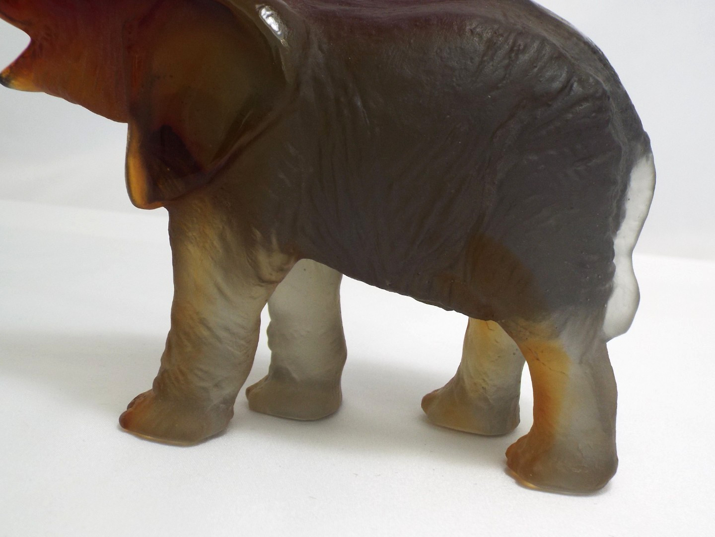 Daum Pate De Verre Glass Small Elephant Figurine 3238 in Box Leroy Amber Green