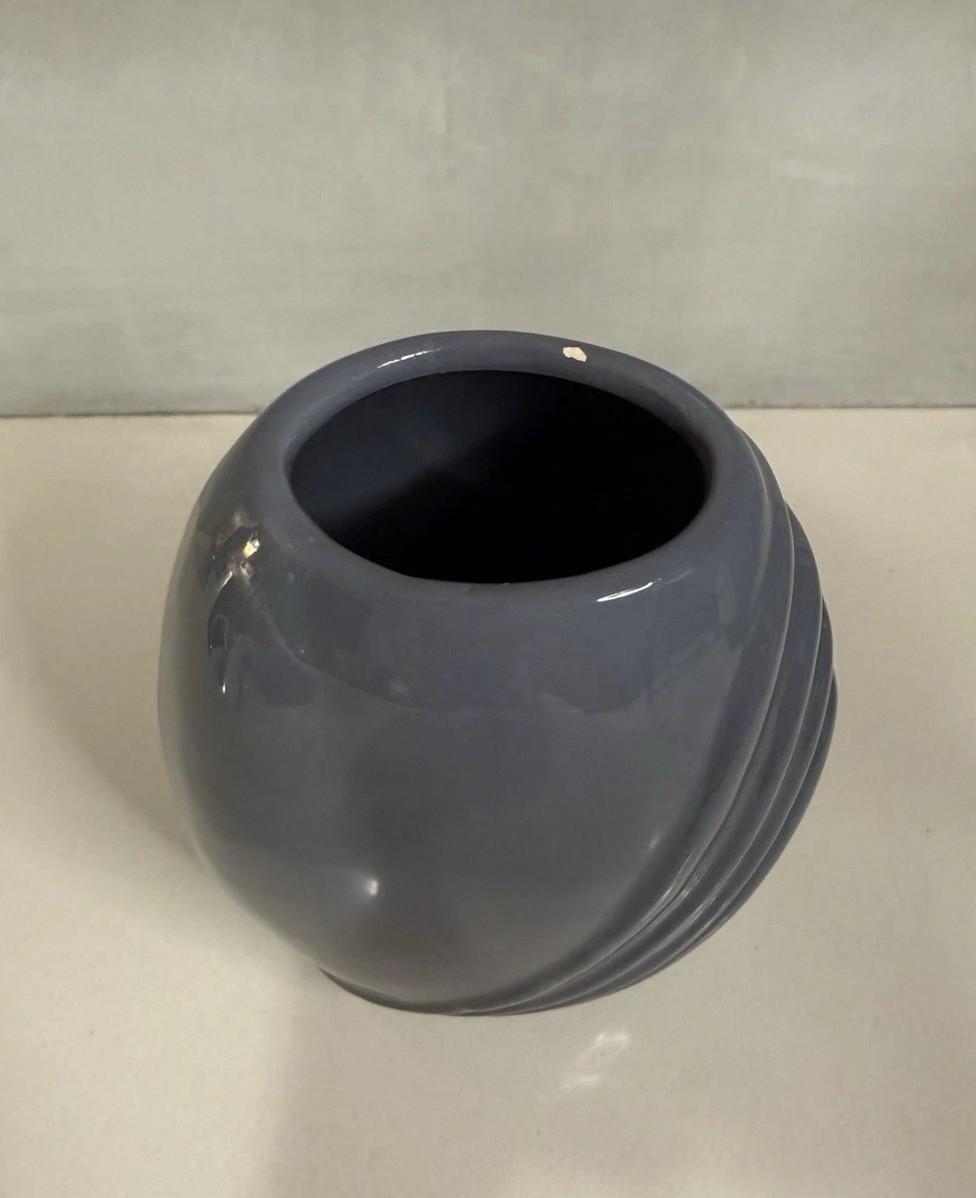 Vintage Rubens Originals Blue/Gray Ceramic 1980s Art Deco Vase 7″
