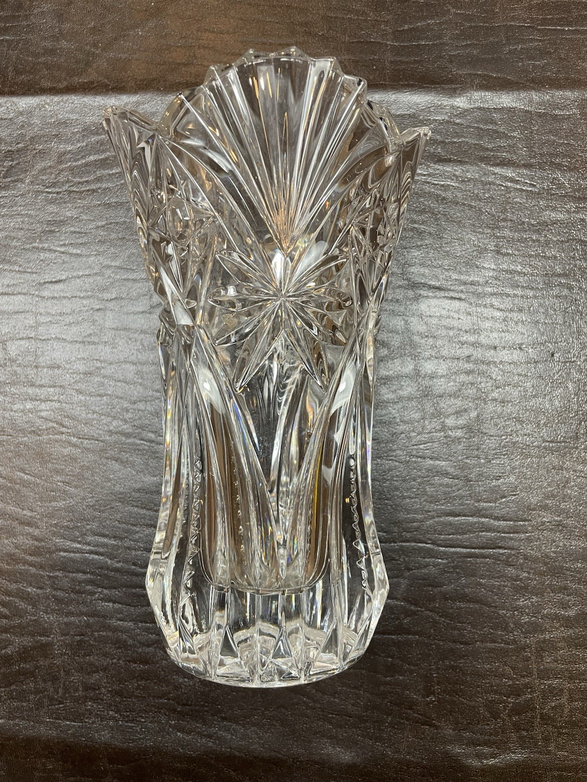Cristal D’arques Vintage 24% Lead Crystal “Garanti” Vase, 8.75″ H, France, Mint