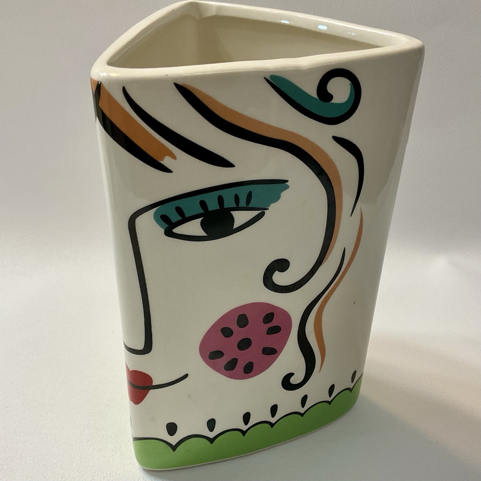 Vintage Abstract Ceramic Women’s Face Vase Triangular Art Pottery 6.5” Unique