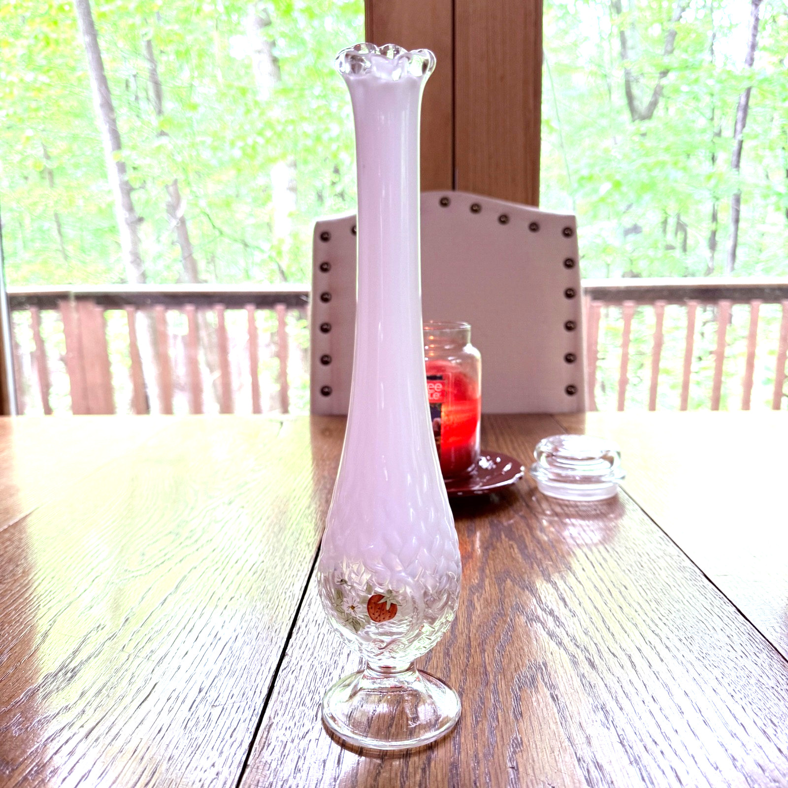 VTG Fenton Art Glass “Strawberry” Bud Vase w/Swung Pedestal Design Opalescent