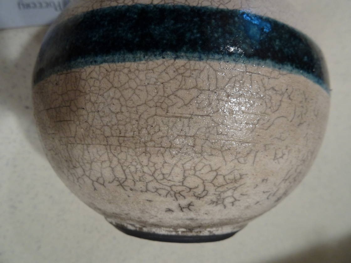 Vntg Raku Fired Crackle Glazed Bowl with knob lid SIGNED By Artist Beige Green