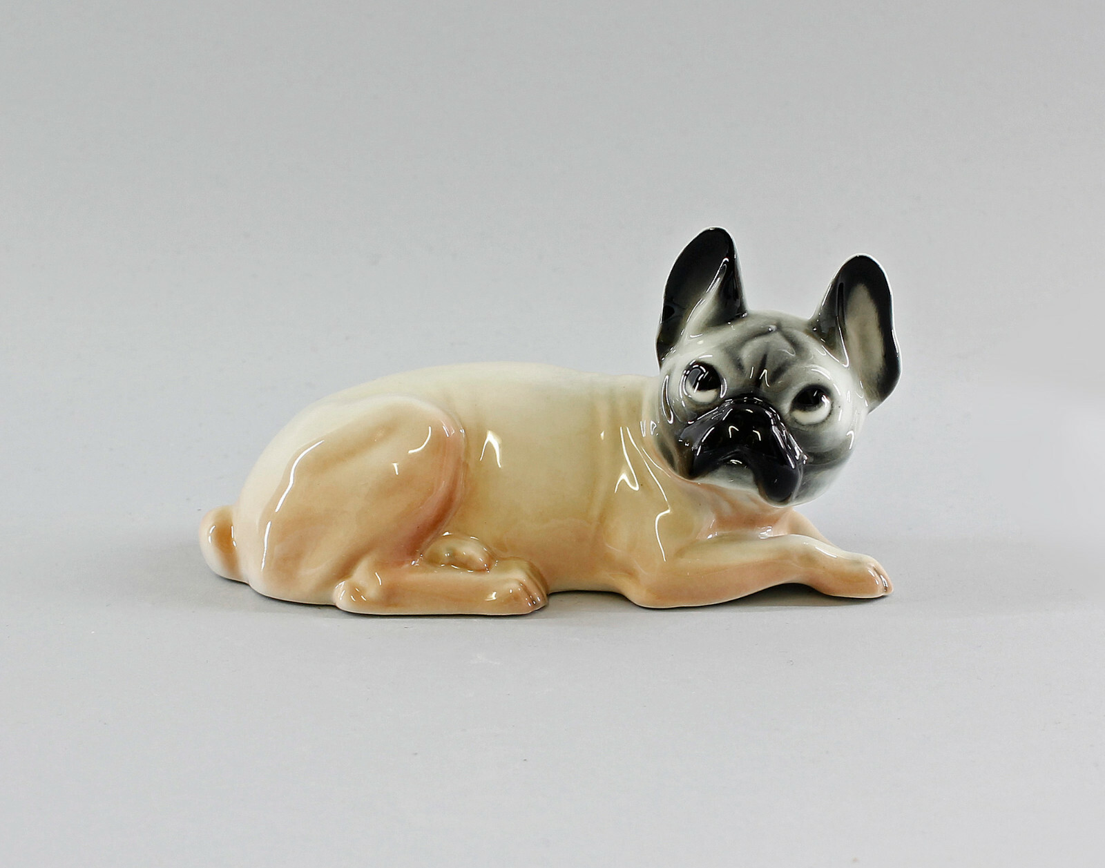 9997760 Porcelain Figurine Dog French Bulldog Beige Ens 6 5/16×3 1/8in