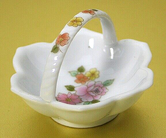 Takahashi Joy San Francisco Porcelain Trinket Basket