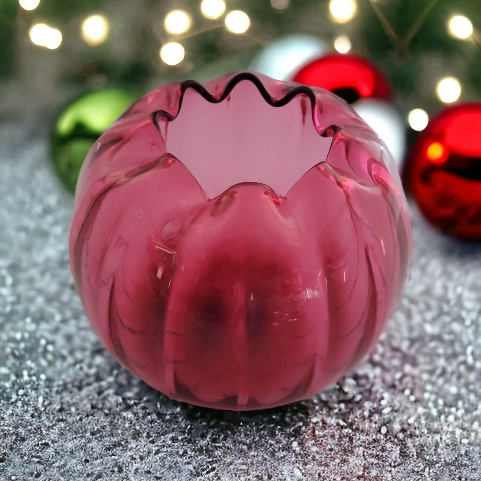 Hand Blown Pink/Cranberry Folded Edge Round Panel Glass Vase Home Decor 4” T
