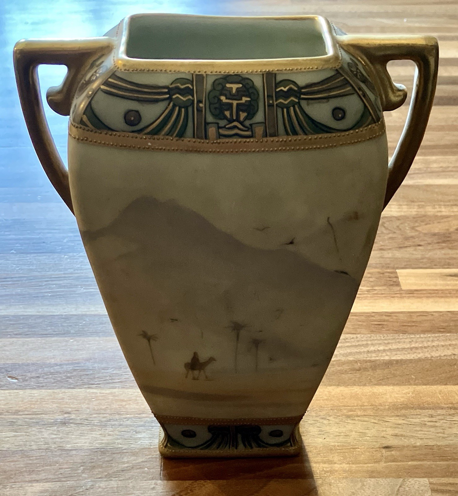 Vintage NIPPON Imperial Porcelain Moriage Scenic Egypt VASE Green Mark