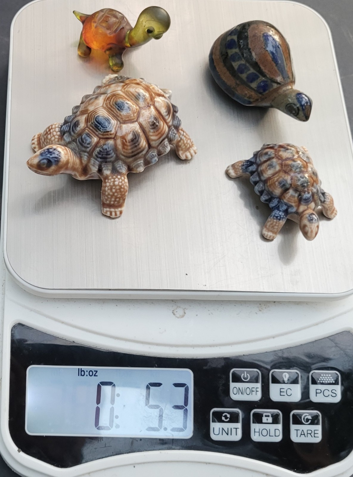 4 Turtles – 2 are Porcelain by Wade, 1 is made of Pottery, 1 is made of Glass