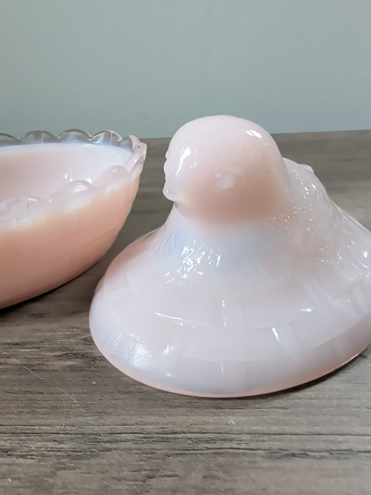 Vintage Fenton Unique Pink Chick On Nest Glass Dish With Lid Milk Glass