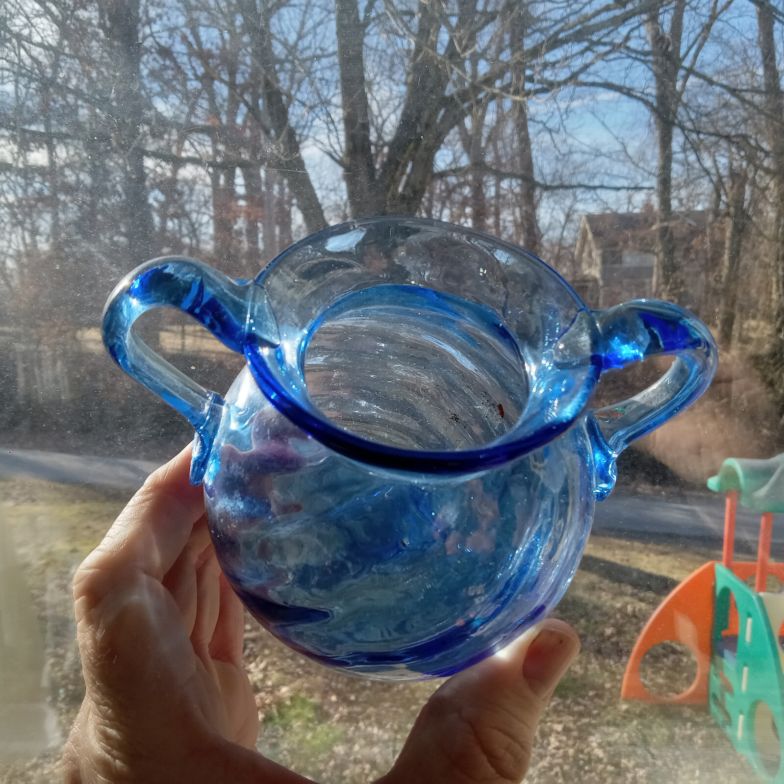 OPEN PONTIL BLUE SWIRLED PATTERN MOLD BLOWN BOWL VASE WITH CRUDE APPLIED HANDLES