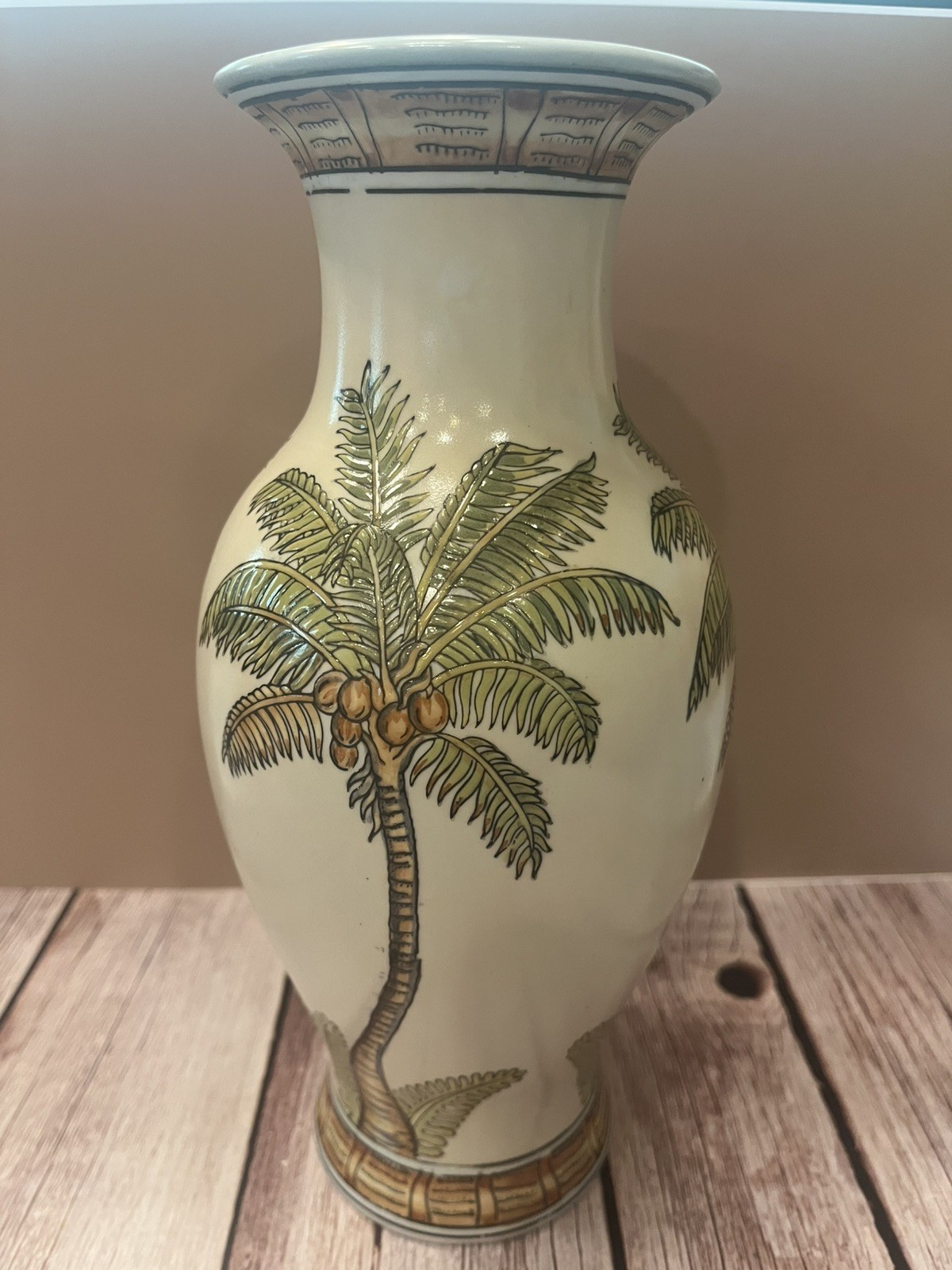 Vintage Andrea by Sadek Palm Tree Vase Polynesian Hawaiian Very Pretty