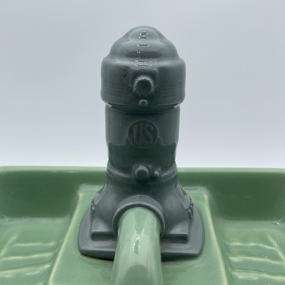 Vintage Layne Water Well Pump Green Ceramic Advertisement Ashtray