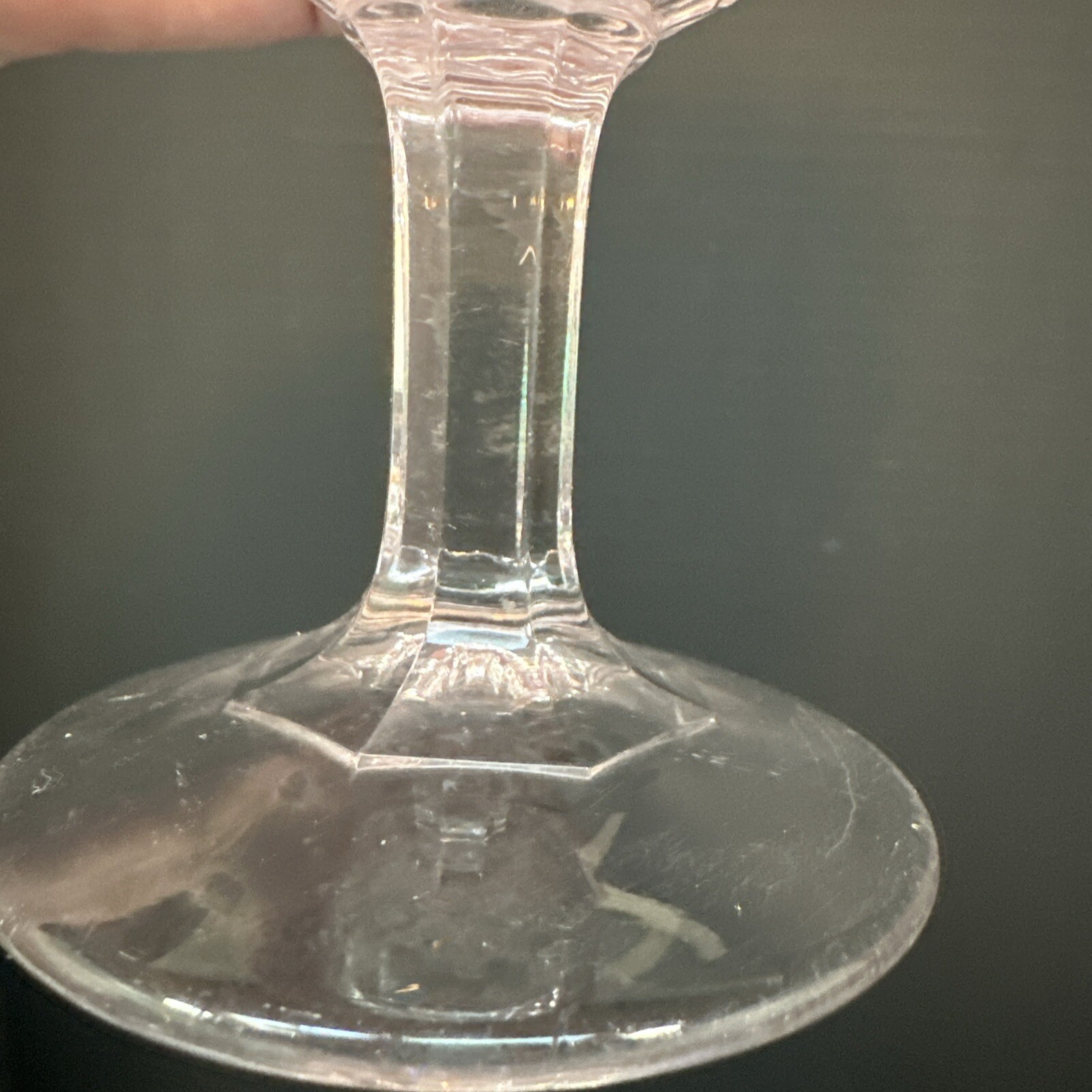EAPG Victorian Honeycomb Clear Manganese Glow Celery Vase 8.5” With Defect