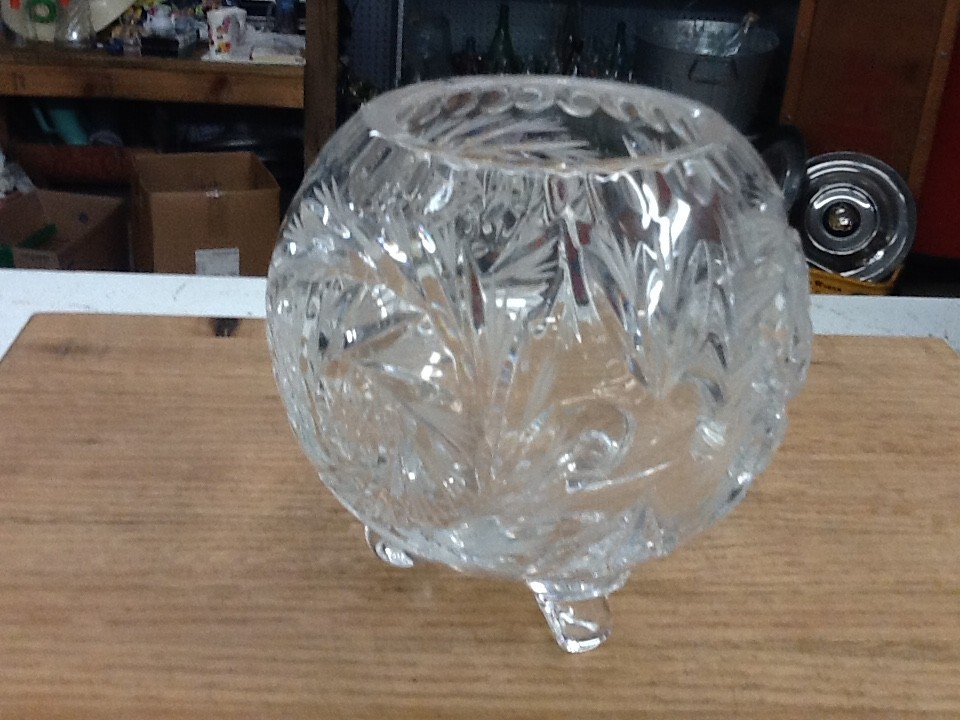 Vintage Hand Cut Lead Crystal 3 Footed Rose Bowl Whirling Star Pinwheel Pattern