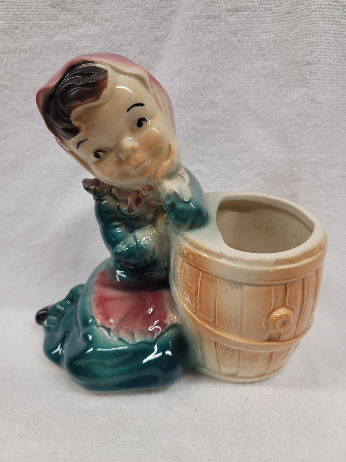 6″ DUTCH BOY & GIRL LEANING ON BARREL PLANTERS BY ROYAL COPLEY, ROYAL WINDSOR