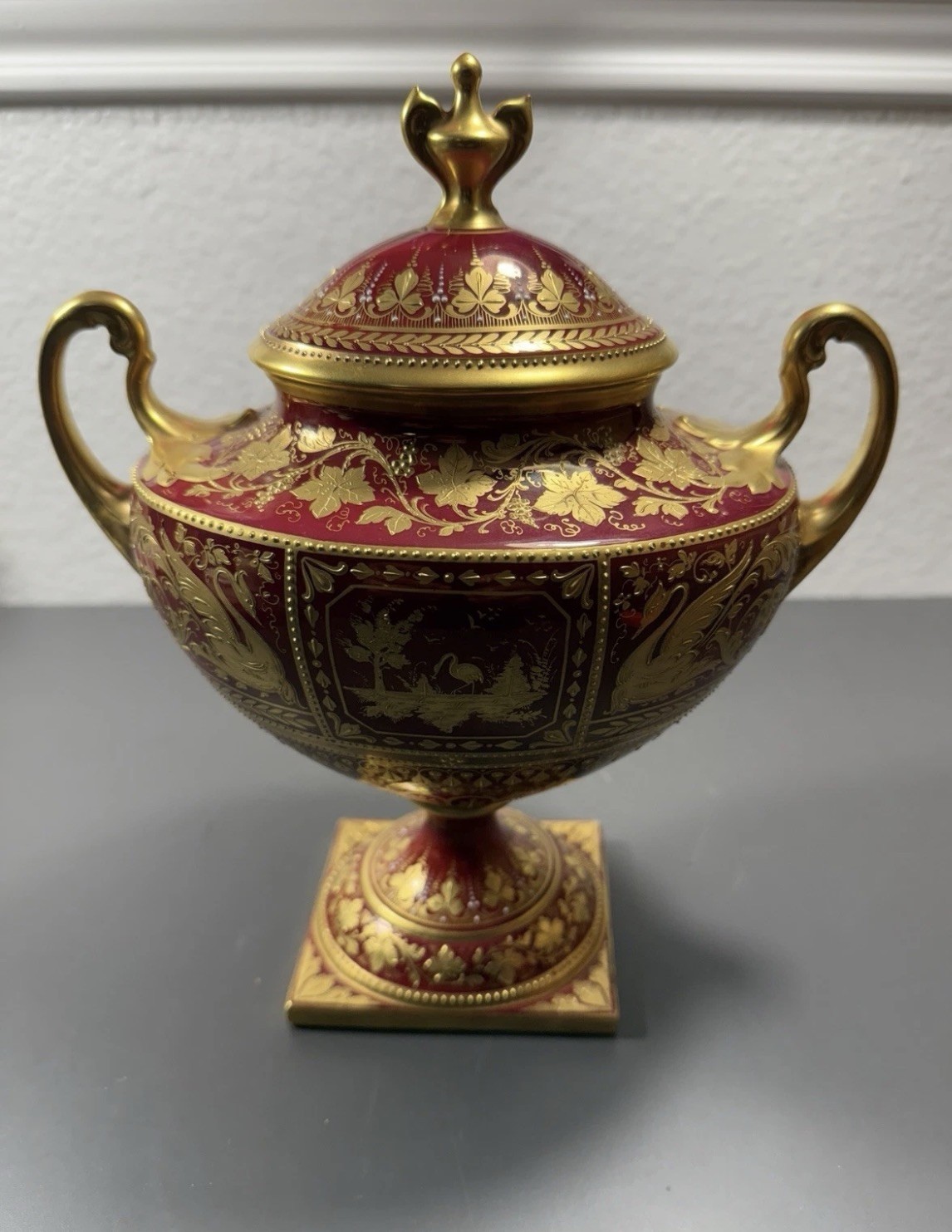 Amazing Antique German Royal Vienna Porcelain Swan Handle Covered Urn Red/Gold⚡️