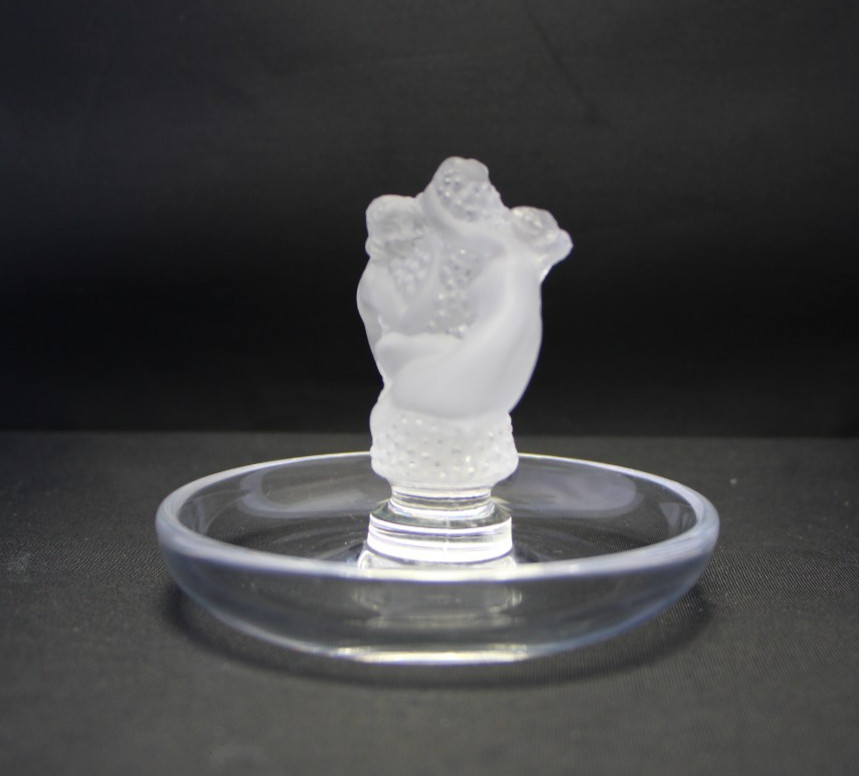Lalique Clear & Frosted Crystal ROXANE Nudes Grapes Ring or Pin Tray