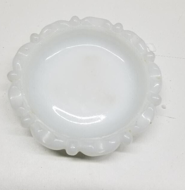 Vintage Milk Glass Ashtray / Trinket Dish / Scalloped edge thumbprint