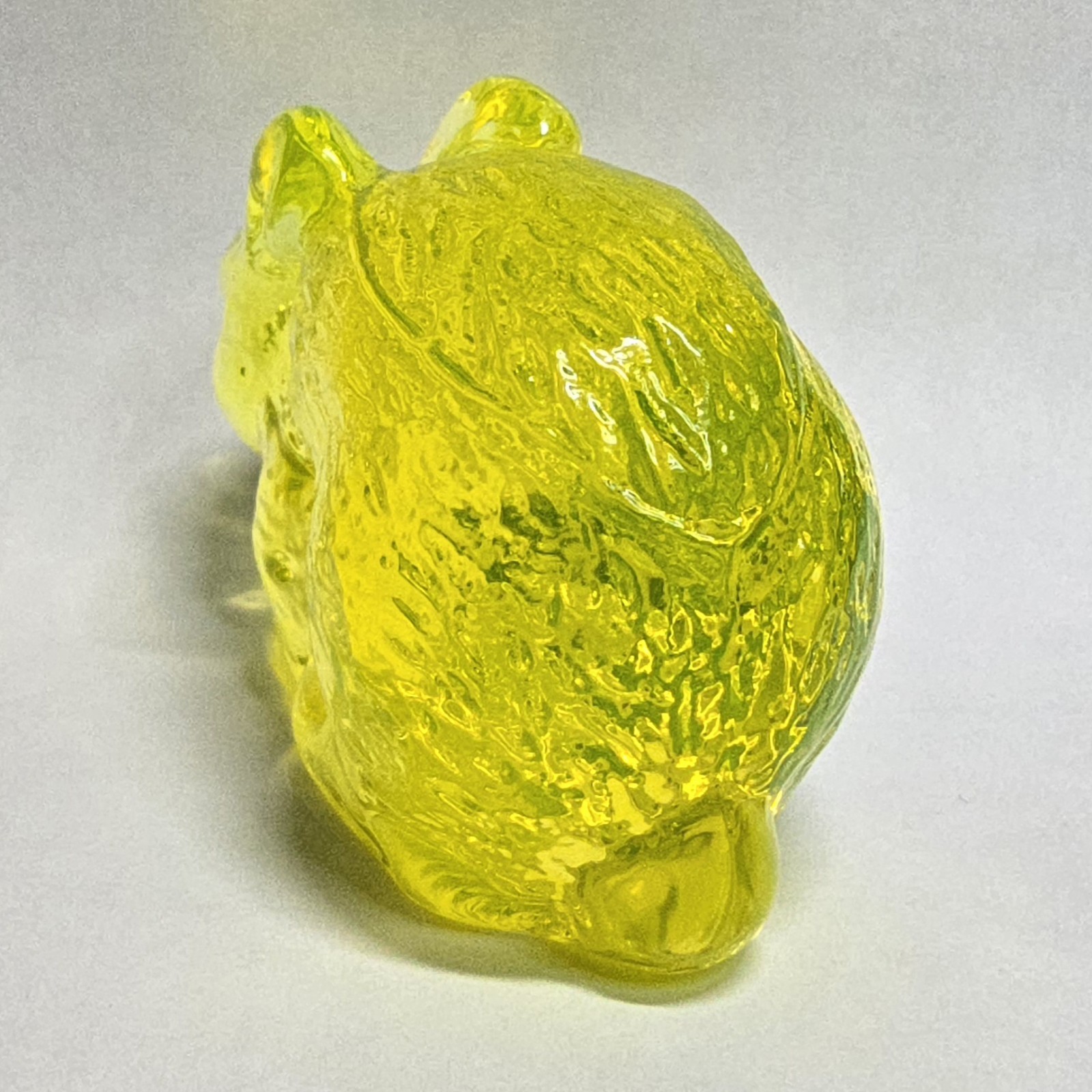 3″ Vaseline Uranium Glass Bunny Rabbit Figurine