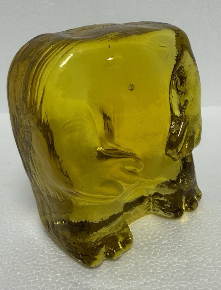 Blenko Glass Cryptid Critter 2523C – Grafton Monster – Citrine