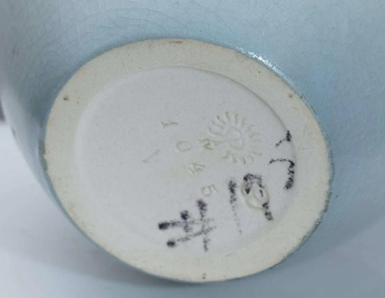 Edward Diers (1871 – 1947) 1904 Rookwood Vellum Vase