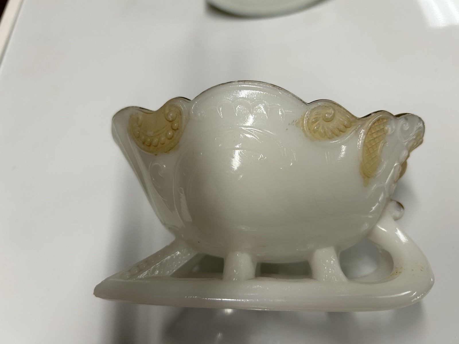 Westmoreland Hen On A Sleigh Milk Glass 1900-1915