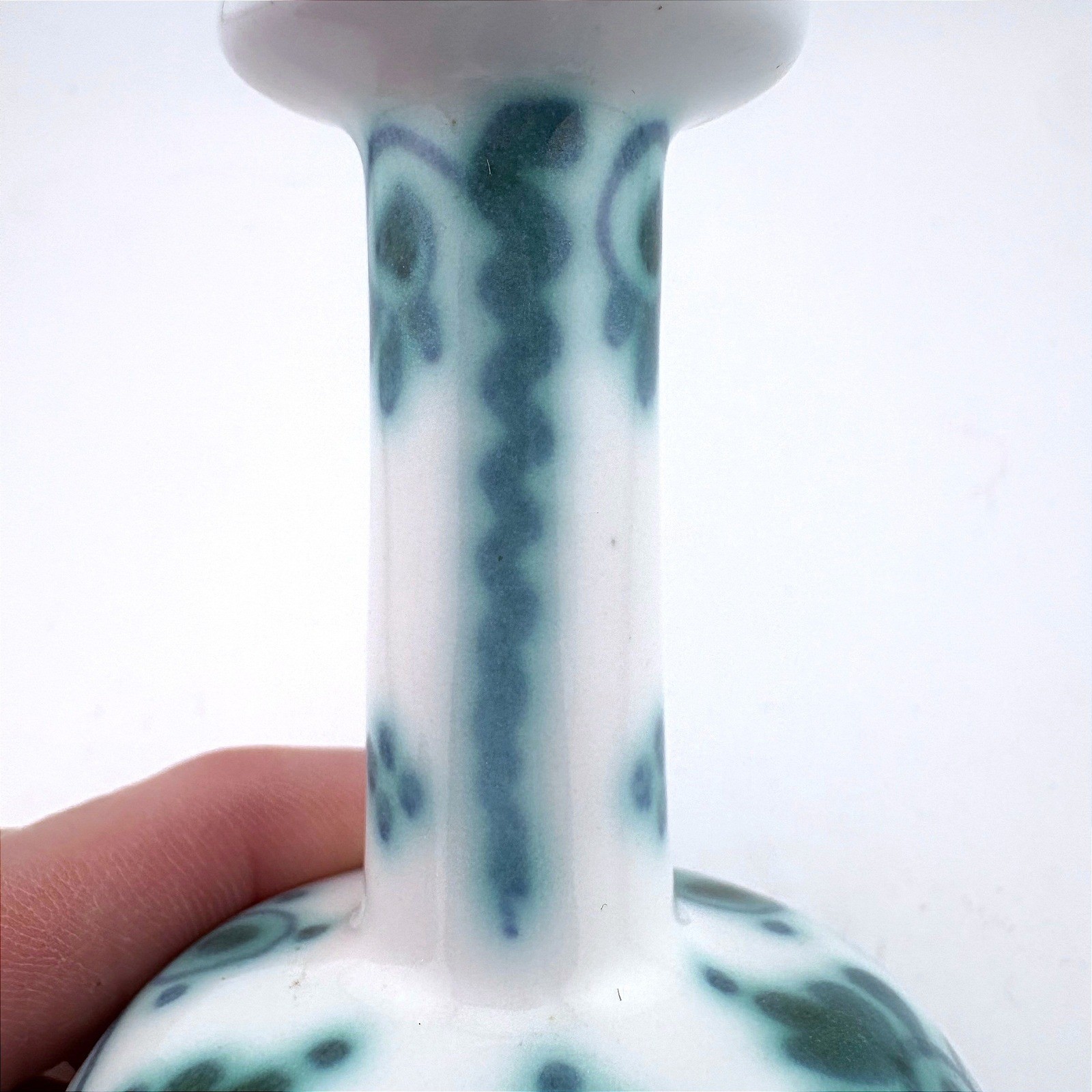 Rare Vintage Delft Delvert Pattern Hand Painted Ceramic Bud Vase 1970