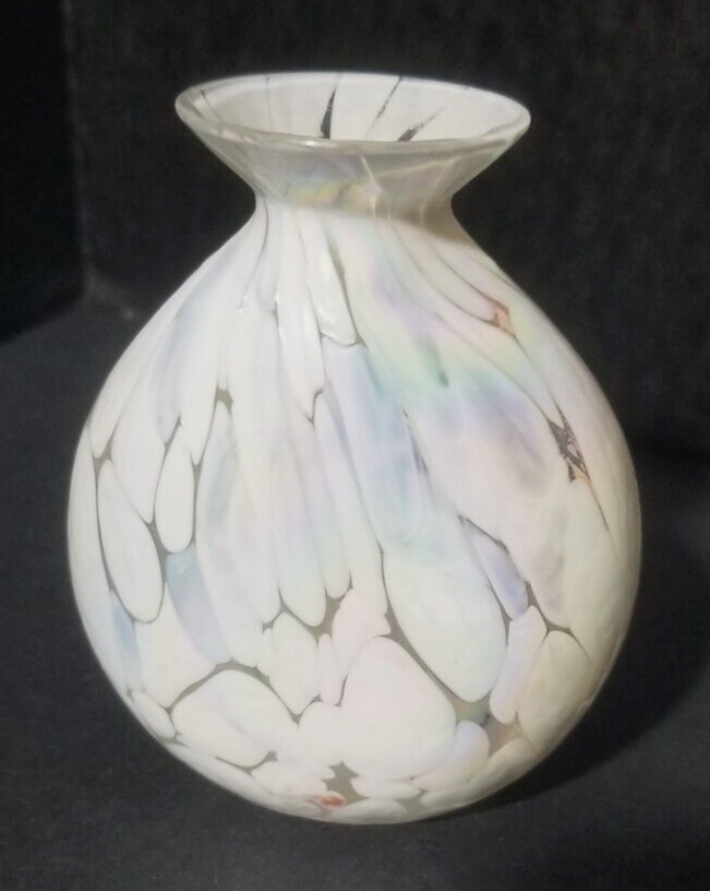 Silvestri Art Glass Miniature Vase. Pink and White. 3 inches tall.