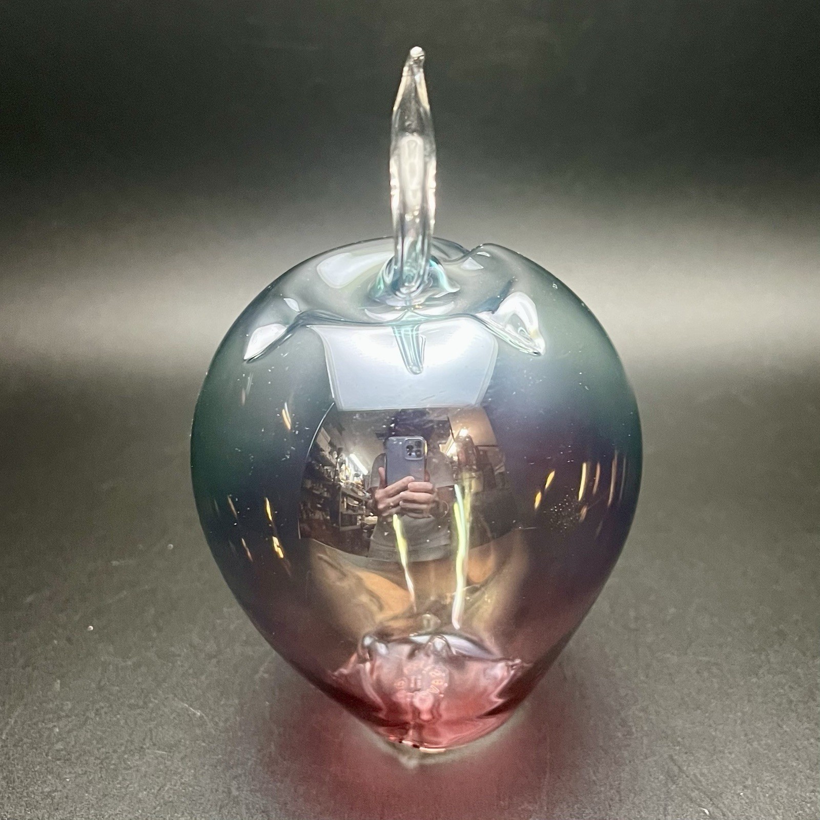 Parise Vetro Italian Hand Blown Art Glass Burgundy Blue Ombré Apple Ornament