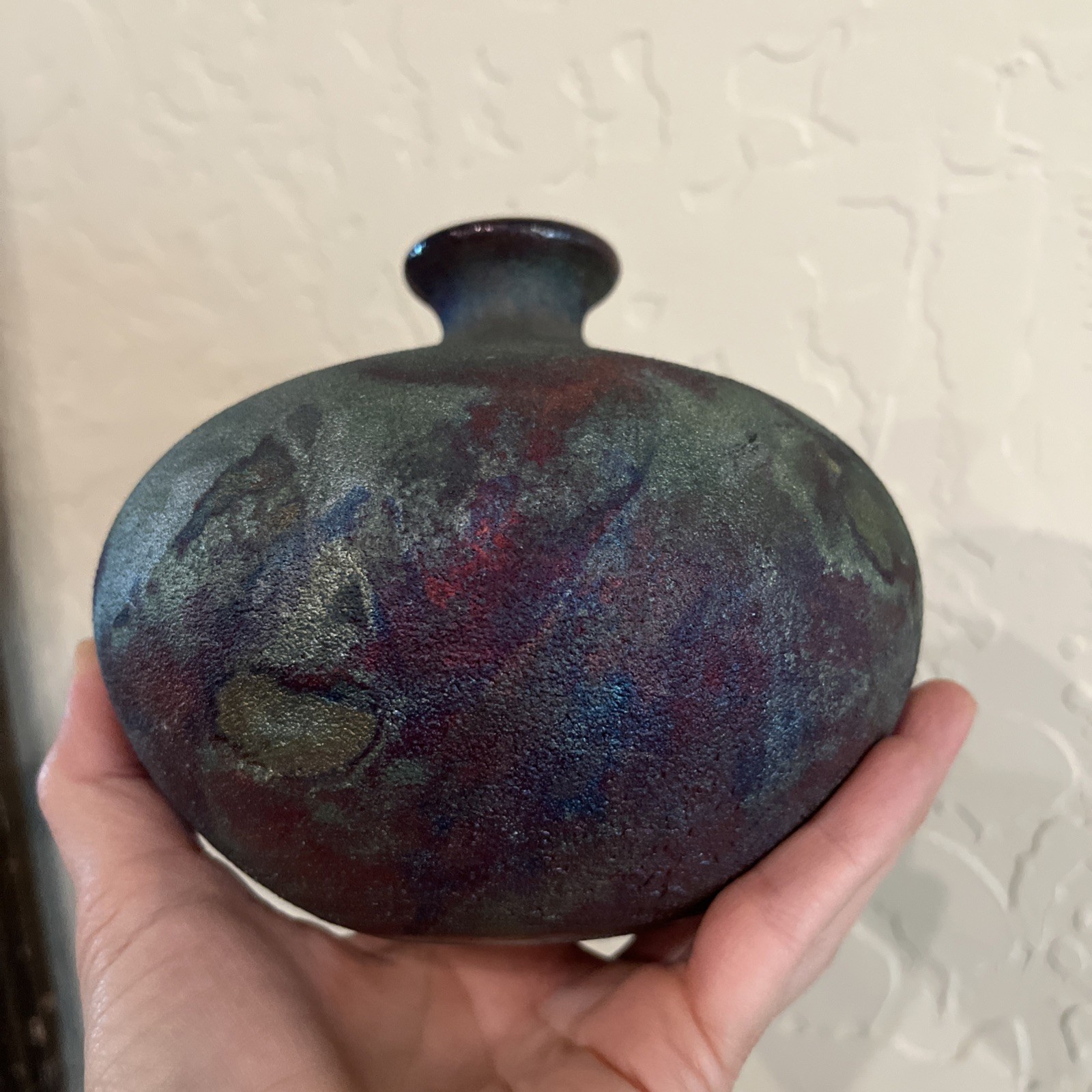 Handmade Studio Pottery Raku Vase – Iridescent Metallic Glaze 6″ – Signed SB