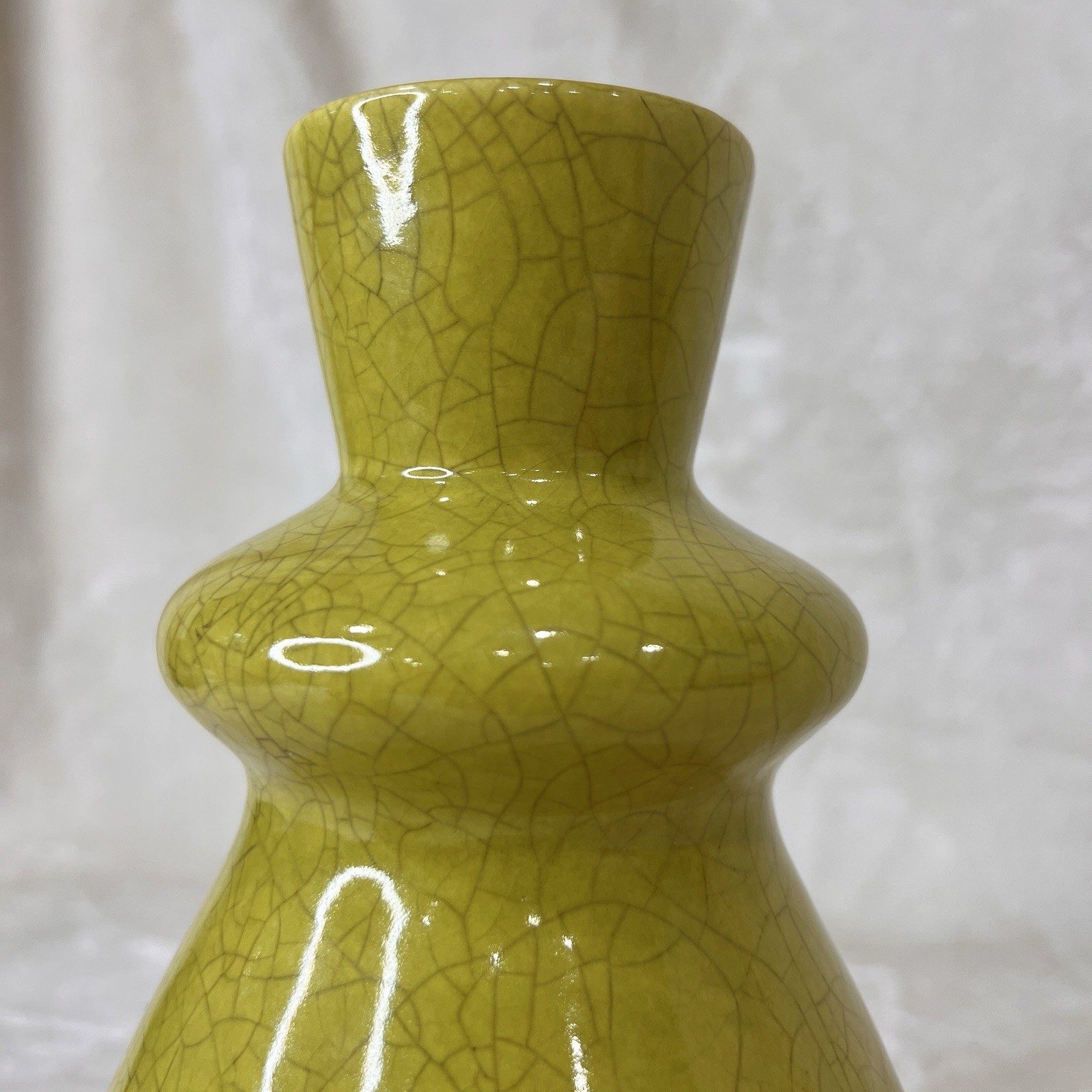 Crate & Barrel Mireya Vase Lime Green Crackle Glaze Terra Cotta Portugal 194-323