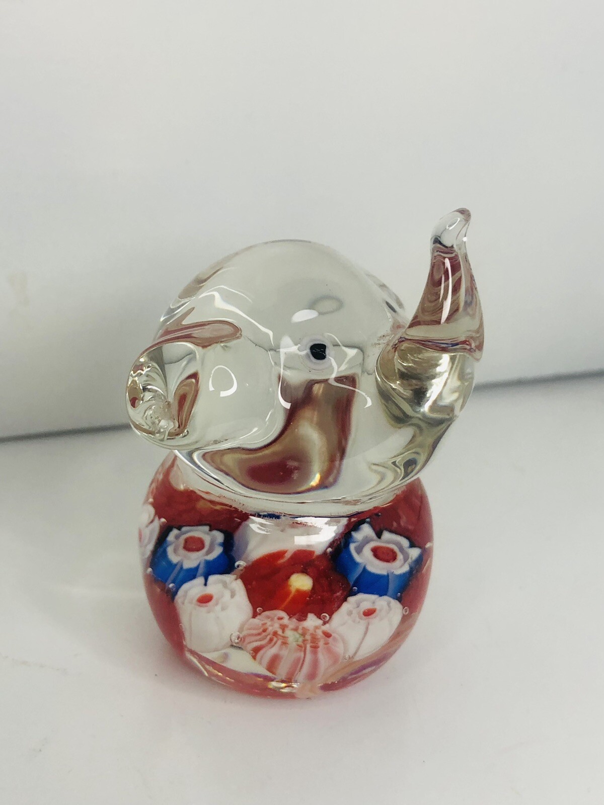 Unbranded Clear Art Glass Elephant With Flowers 3” H Small Paperweight