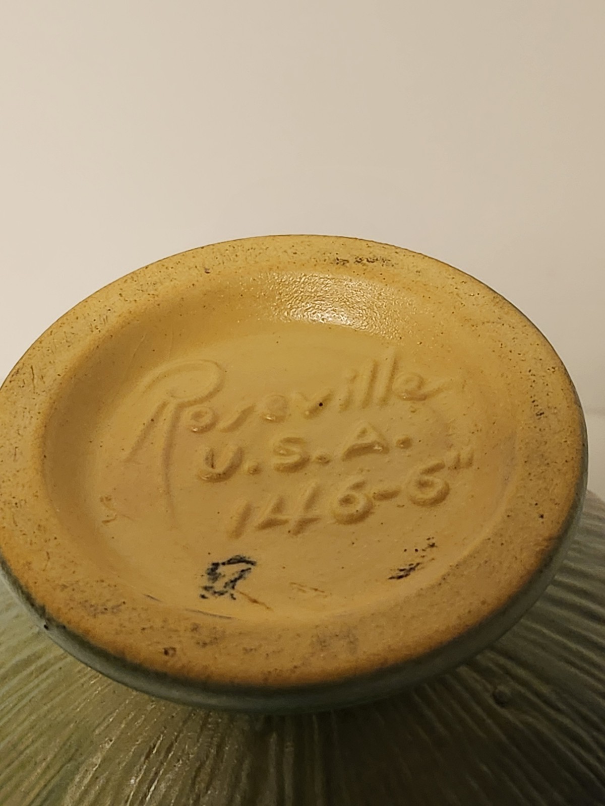 1940 ROSEVILLE White Rose Art Pottery #146- 6″ , Lot of 2 , see photos