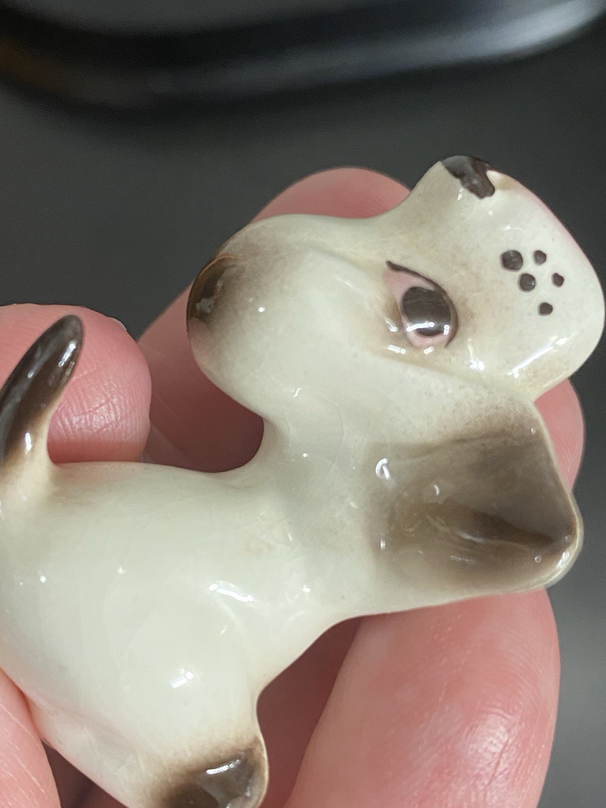 Vintage Miniature Basset Hound Porcelain Dog Figurine Mid Century Japan 1.5”