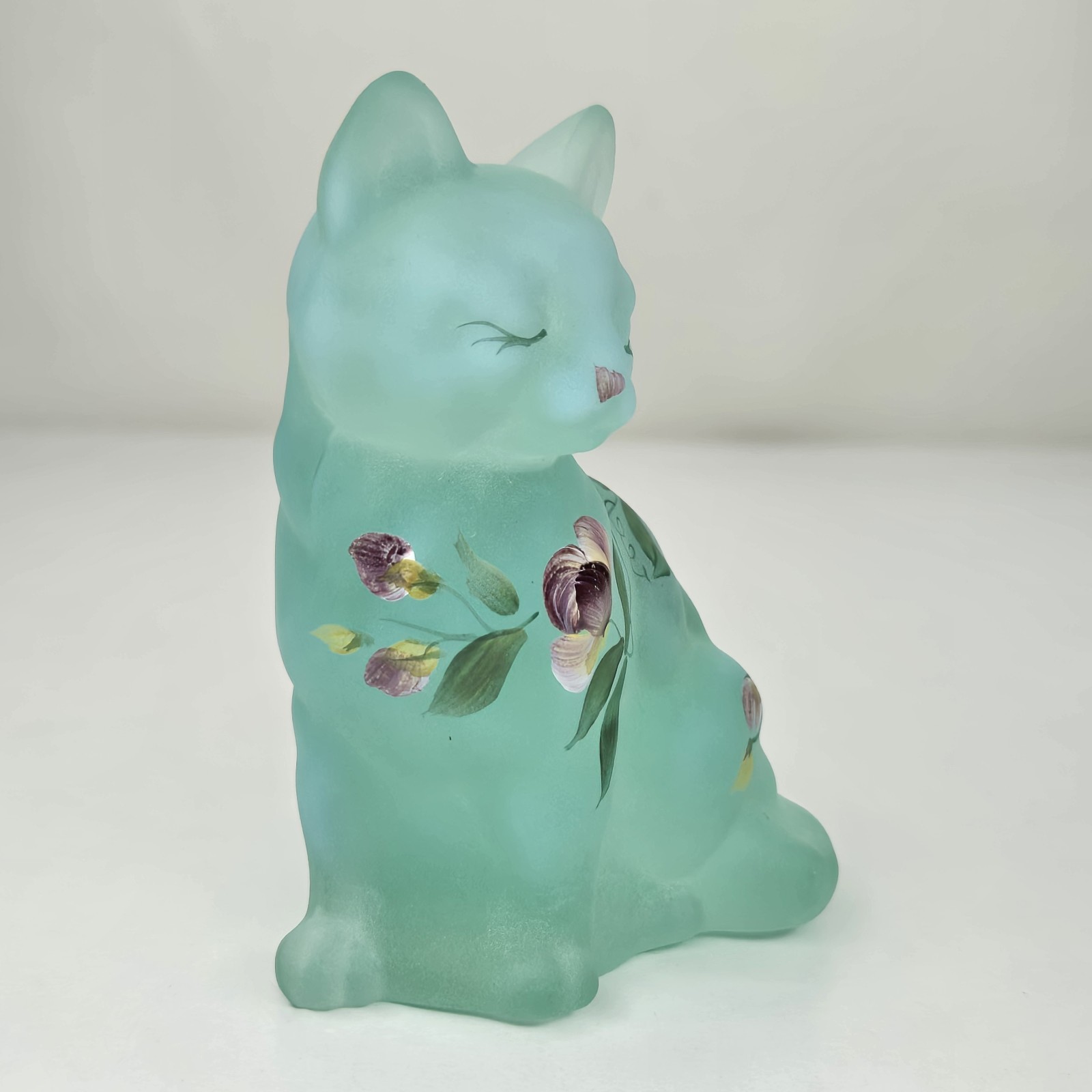 Vtg Fenton Heirloom Green Opaline Satin Opalescent Cat signed Handpainted Rare