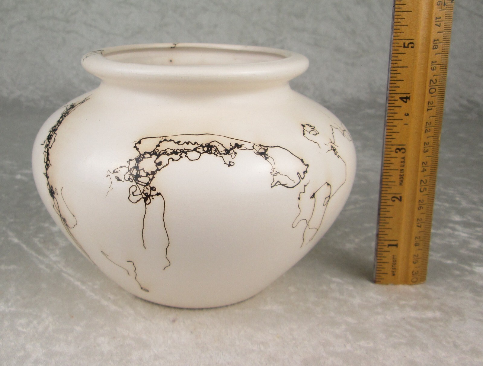 JL Pino Horsehair Pottery Vase Signed 4-3/4 inch Tall 6-1/2 Diameter