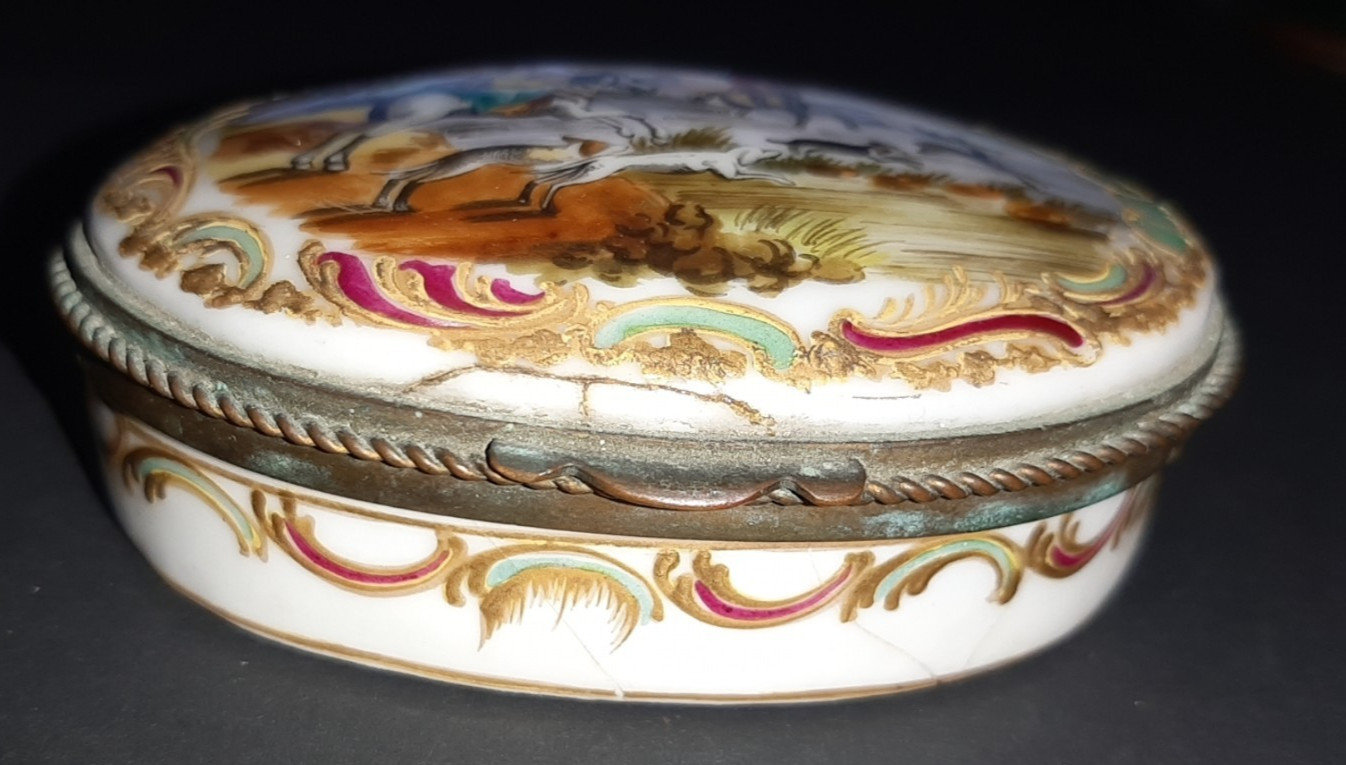 Antique Edmé Samson Porcelain Hand Painted Porcelain Hinged Jewelry Trinket Box