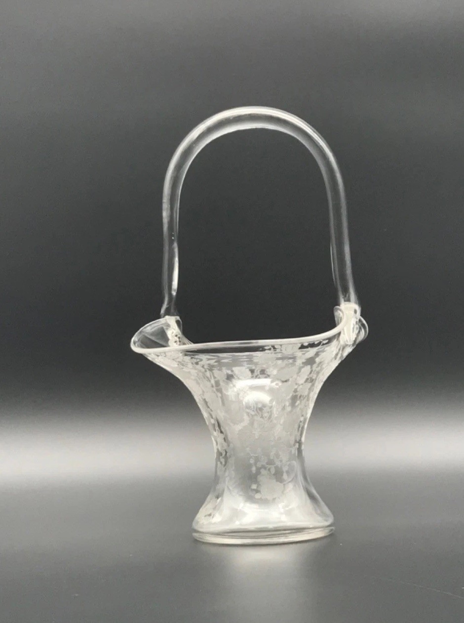 Vintage Cambridge Rose Point Tall Handled Basket Etched Elegant Glass Clear 11″