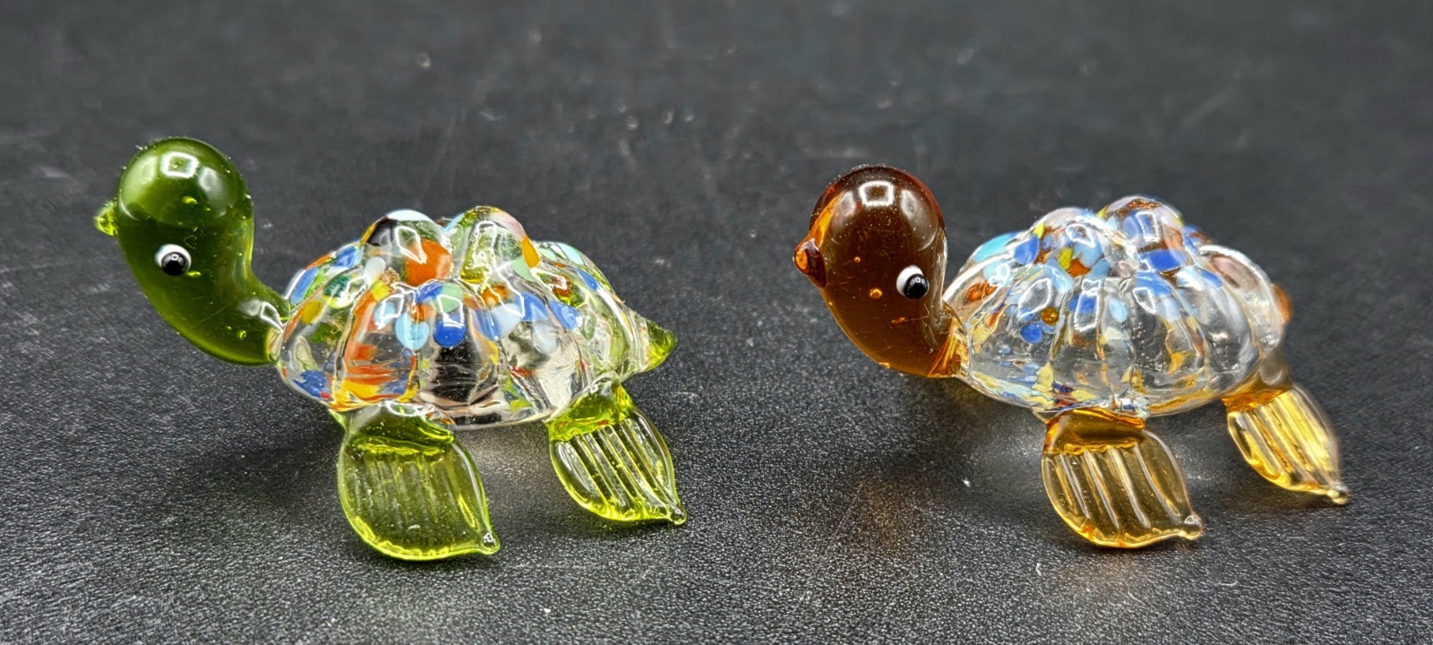 Collectible 2-Mini Art Glass Sea Turtles Hand-Blown/Brown/Green Multicolor Frit