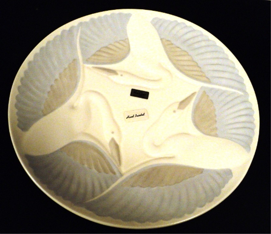 Haeger Pottery Plate – Egret / Heron / Pelican – 13″ – Hand Painted – #9507