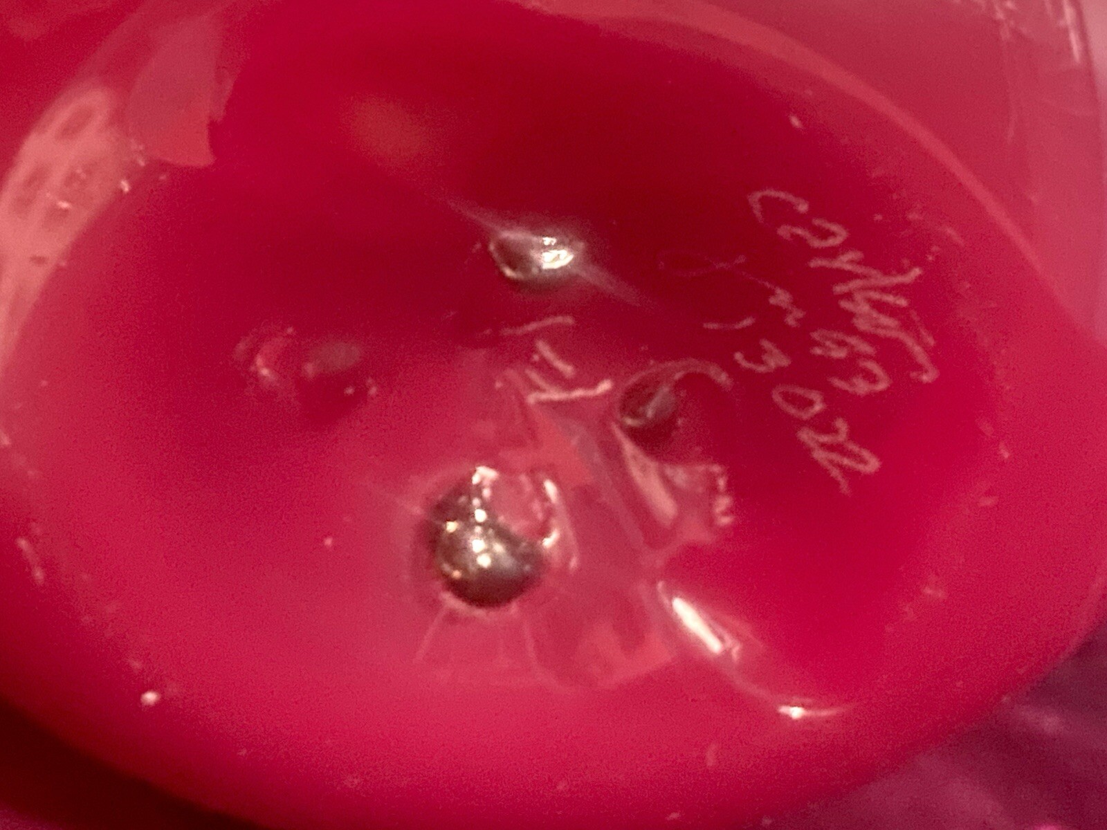DONALD CARLSON SIGNED Art Glass VASE Hand-blown Cherry Red Gold 7.5″ Urn EUC