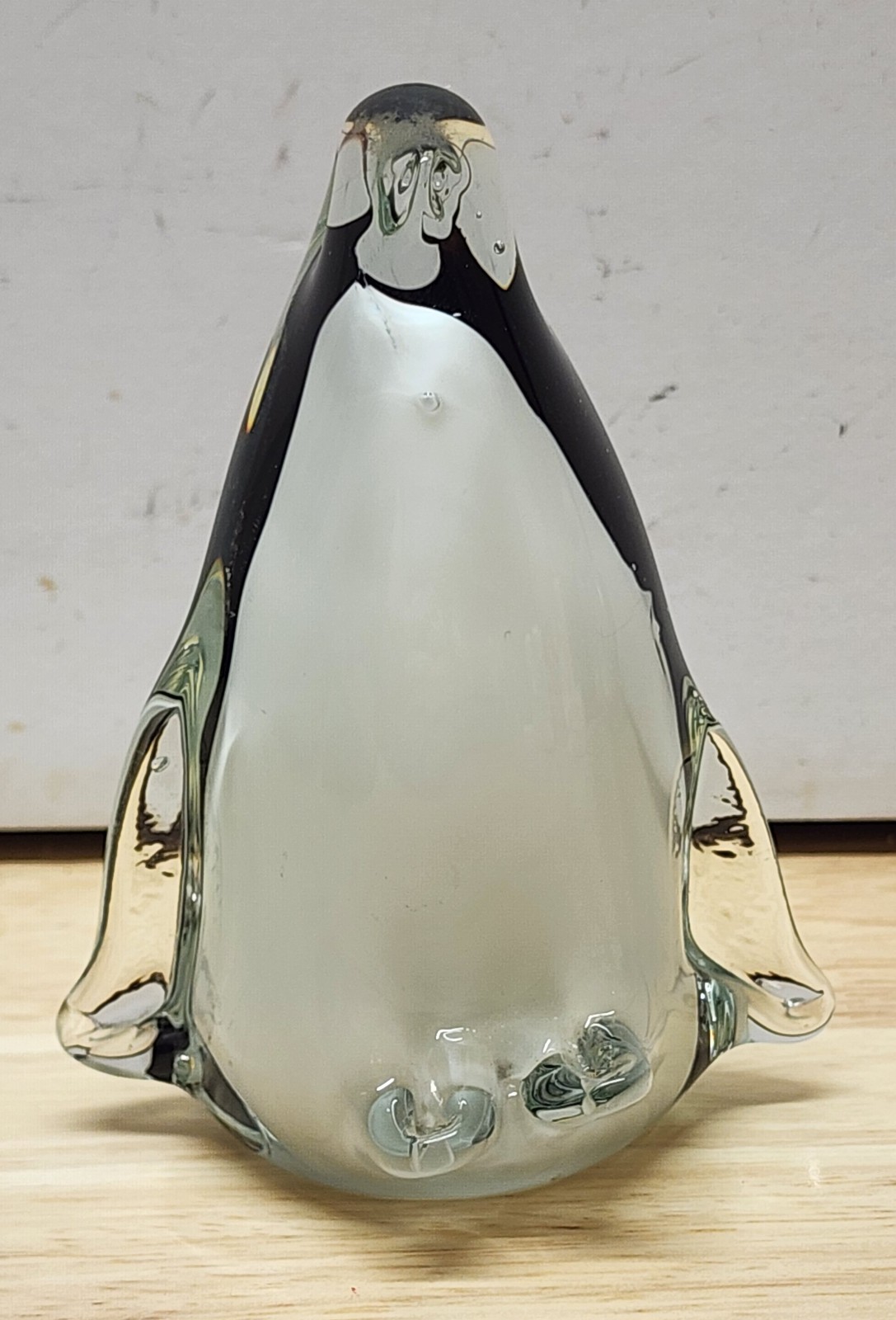 Murano Style Hand Blown Art Glass Penguin Figurine 4″ Black White Clear