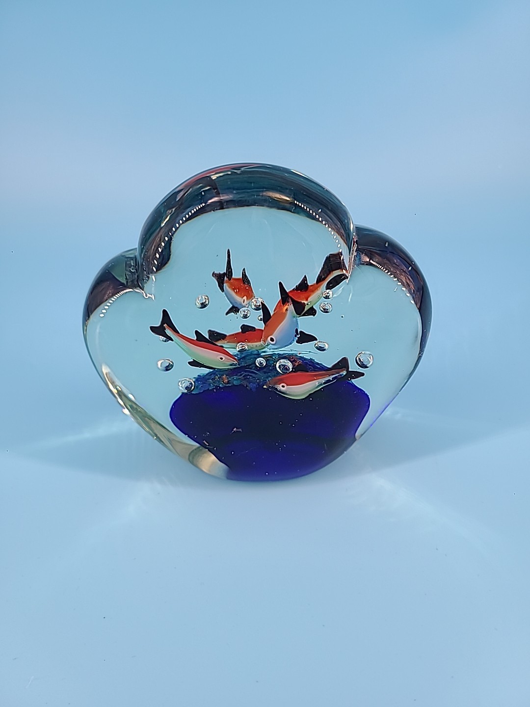 Aquarium Seascape Paperweight Fish Crystal Clear With Blue Red Bubbles