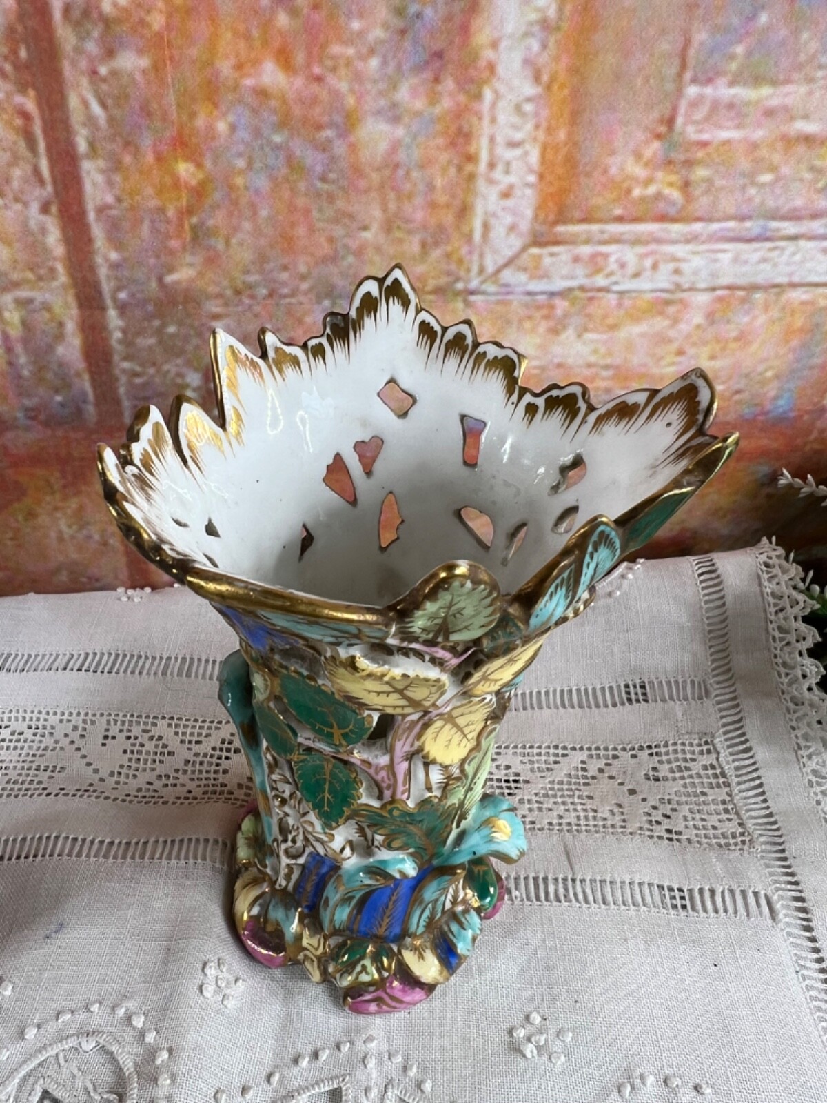 Pair of English Openwork Vases – Polychrome Porcelain – WT / IR & Co – 14cm