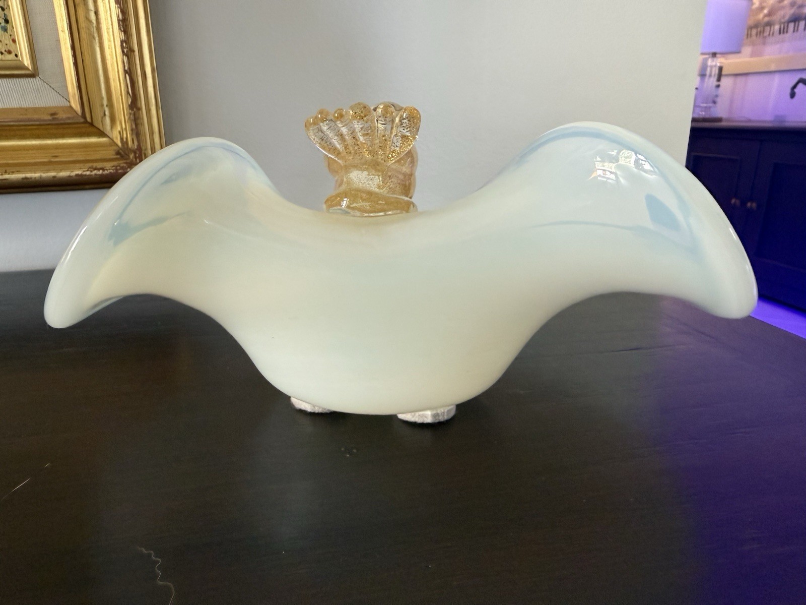 Mid 20th Century Murano Attributed Opalescent Glass Bowl Perchin Gold Fleck Bird