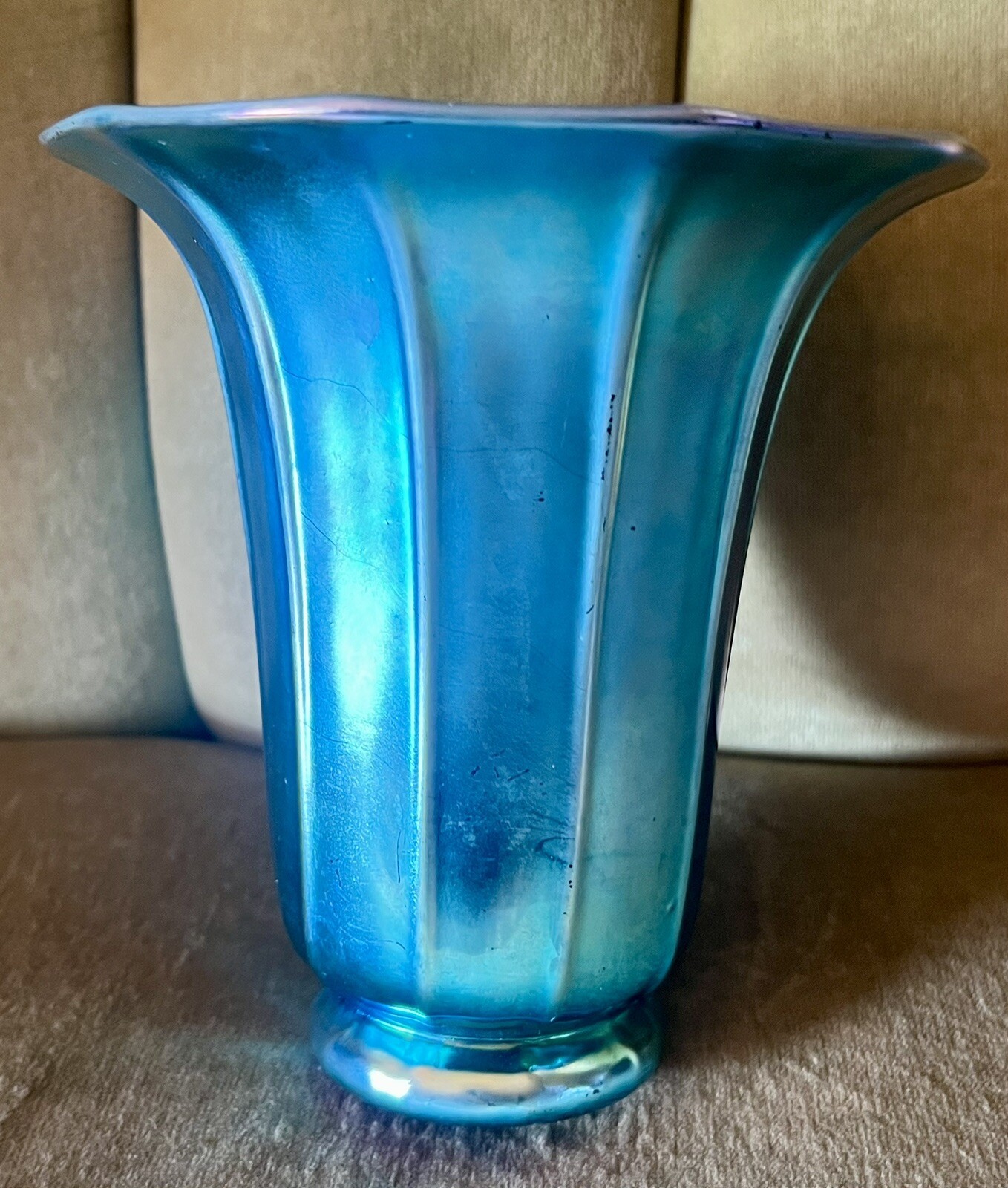 STEUBEN BLUE AURENE GORGEOUS RIBBED ANTIQUE VASE SIGNED 913