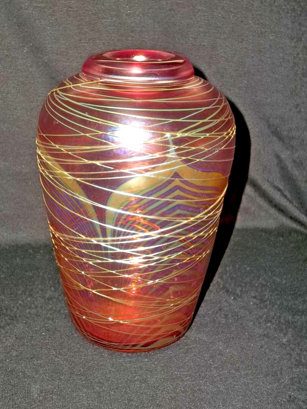 STEVEN CORREIA ART GLASS VASE THREADED PULLED FEATHER SIGNED/ NUMBER VMUR 9813