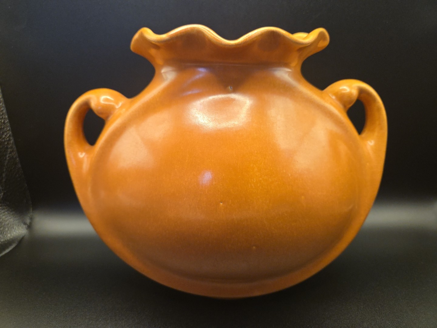 Meric Art Studios Ohio Art Pottery Vase Double Handles Scalloped Rim #9172