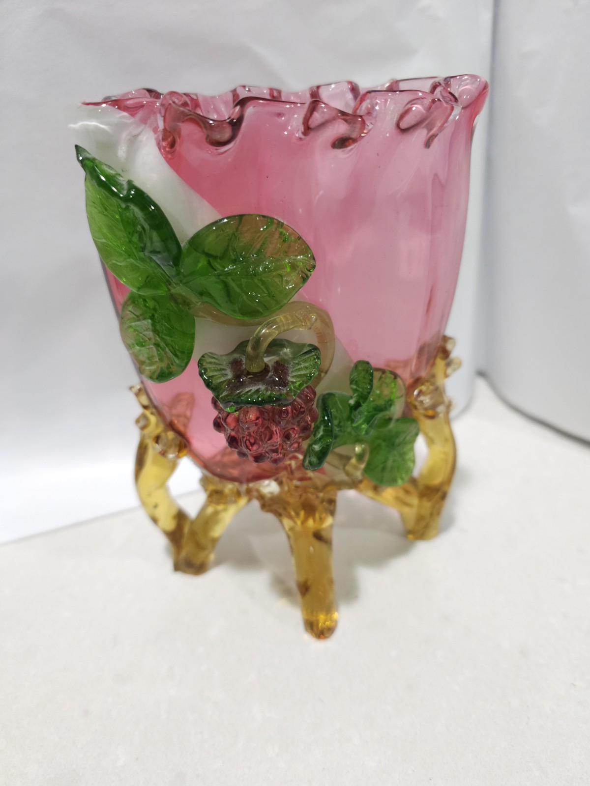 Vintage STEVENS & WILLIAMS Ruffled Cased Art Glass BOWL VASE Amber Applied Feet