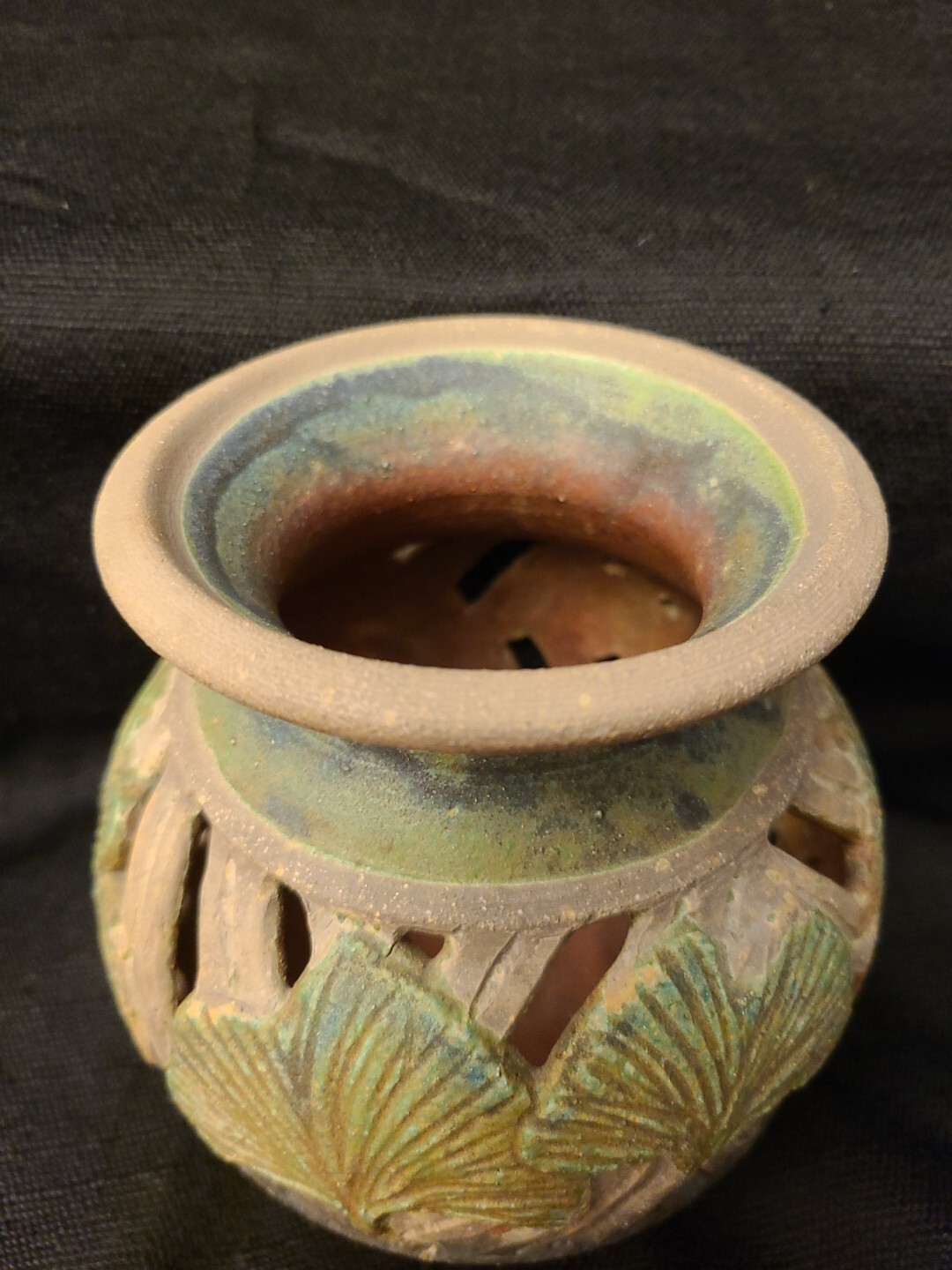 Nancy Briggs Pottery Vase Leaf Motif Reticulated Cutout Rustic Sculpture Ginseng