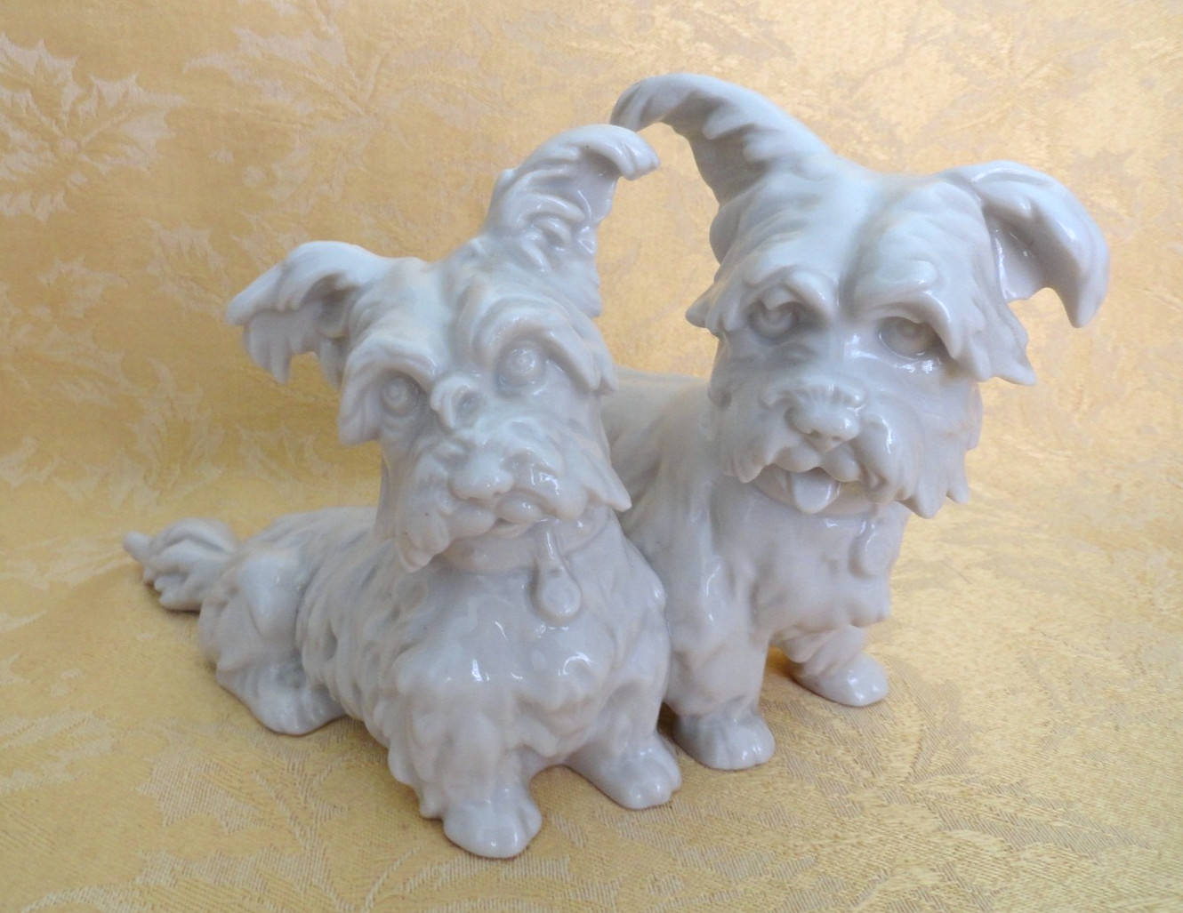 Vintage MZ Mark Porcelain Two Scottish Terrier Dogs Figurine